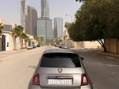 2024 فيات ابارث 695 توريزمو