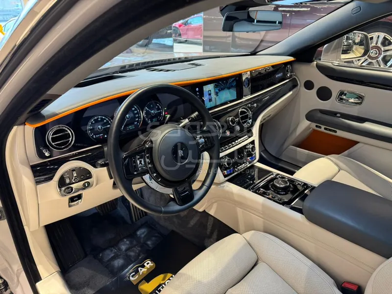 2022 رولز رويس قوست