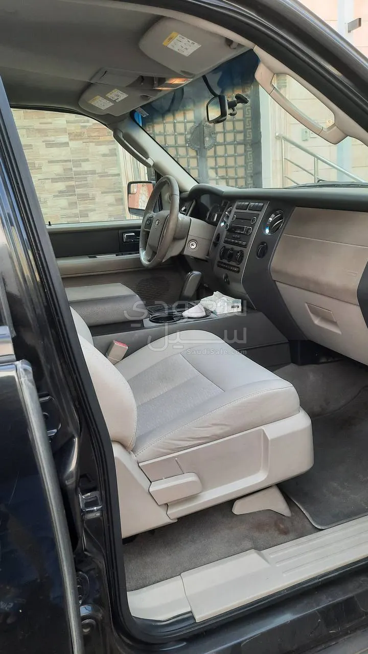 2012 فورد اكسبيديشن