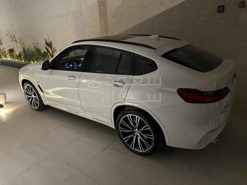 2021 بي ام دبليو الفئة اكس 4 ام كت