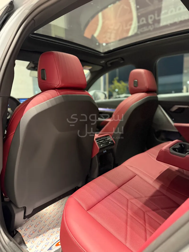 2025 بي ام دبليو الفئة الخامسة 520 أي