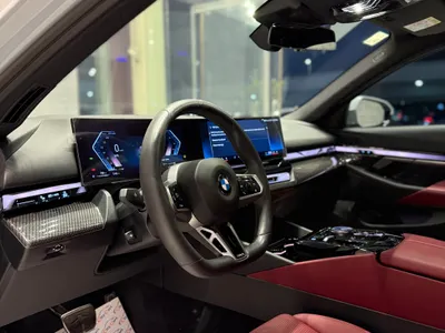 2025 بي ام دبليو الفئة الخامسة 520 أي