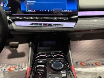 2025 بي ام دبليو الفئة الخامسة 520 أي