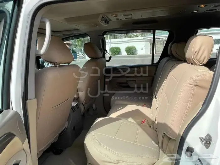 2011 نيسان ارمادا اس اي