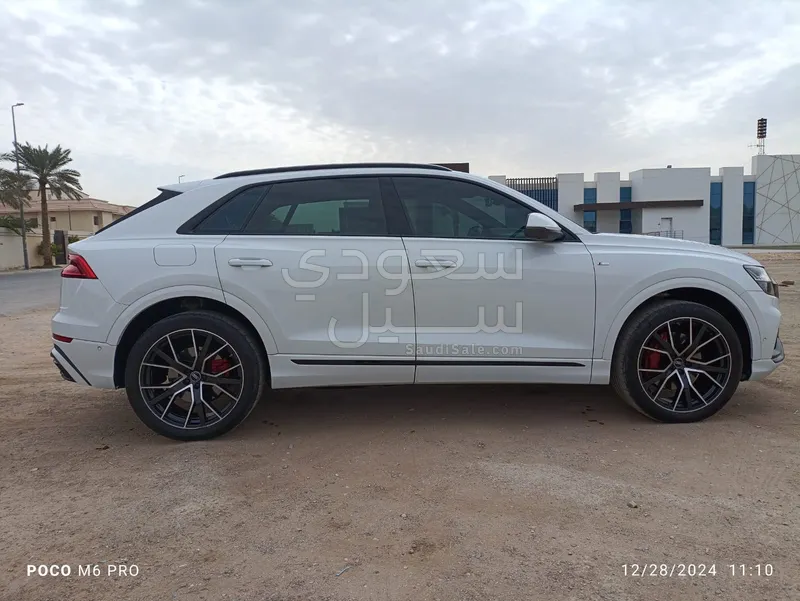 2021 اودي كيو 8 كواترو 55 تي اف اس اي