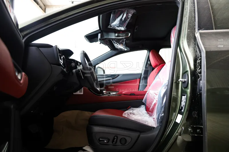 2026 لكزس إن إكس 350