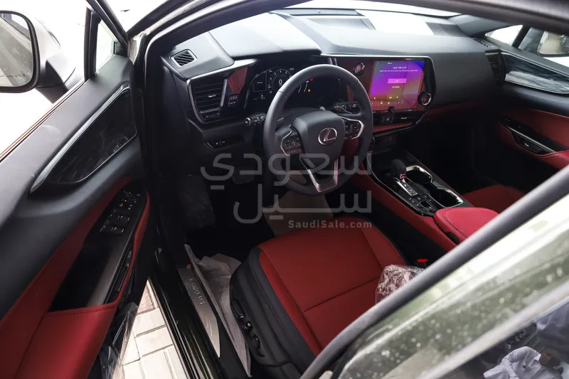 2026 لكزس إن إكس 350