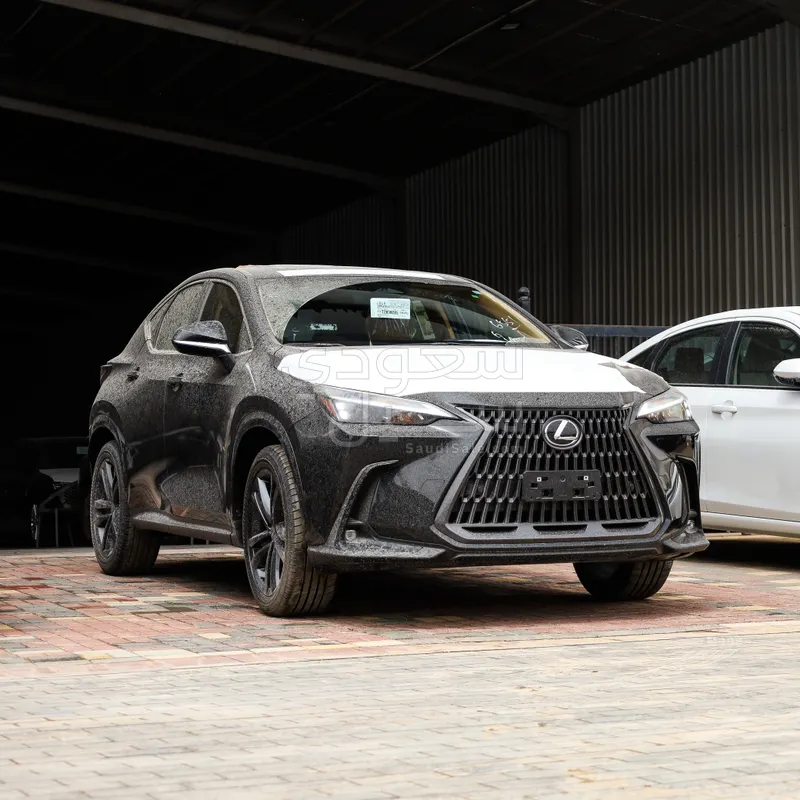 2026 لكزس إن إكس 350