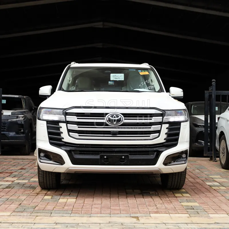 New 2026 2026 Toyota Land Cruiser GXR White Color For Sale Saudi Sale 