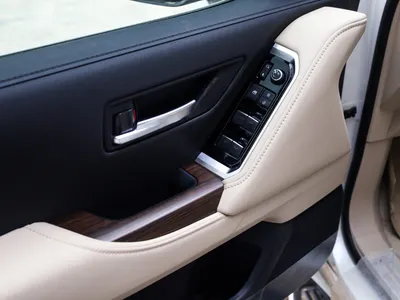 2026 تويوتا لاند كروزر جي اكس ار