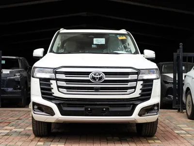 2026 تويوتا لاند كروزر جي اكس ار