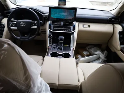 2026 تويوتا لاند كروزر جي اكس ار