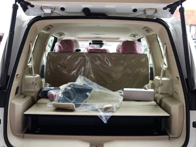 2026 تويوتا لاند كروزر جي اكس ار