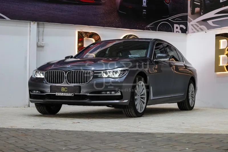 2019 بي ام دبليو الفئة السابعة 730 إل أي