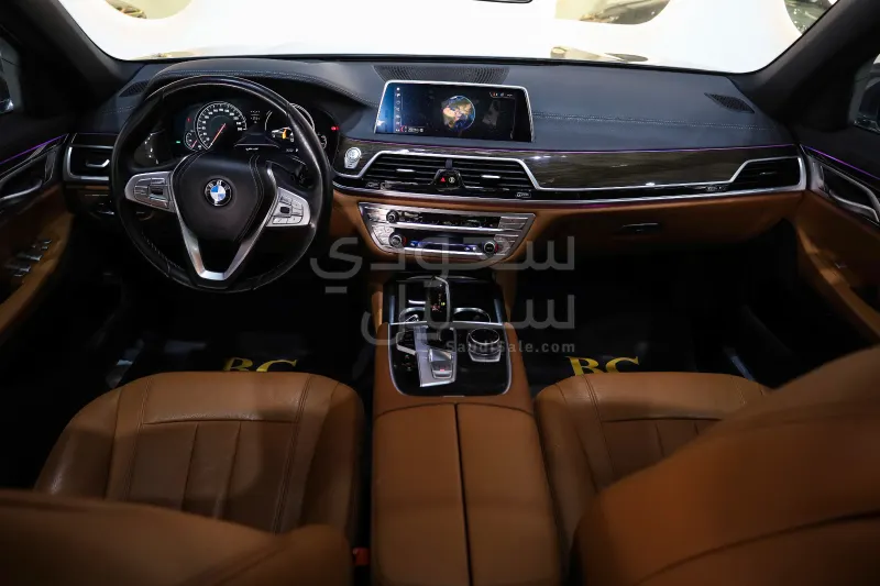 2019 بي ام دبليو الفئة السابعة 730 إل أي