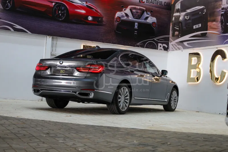 2019 بي ام دبليو الفئة السابعة 730 إل أي