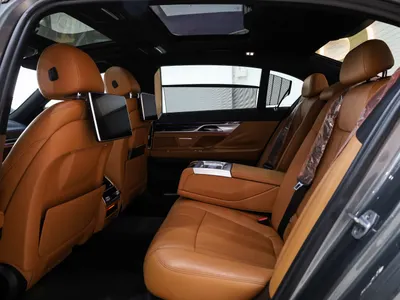 2019 بي ام دبليو الفئة السابعة 730 إل أي