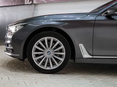 2019 بي ام دبليو الفئة السابعة 730 إل أي