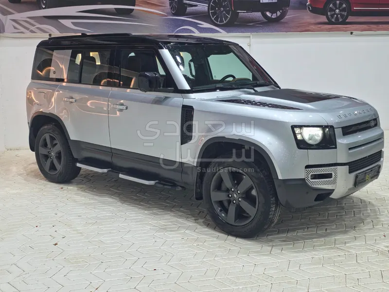 2023 لاند روفر ديفيندر 110
