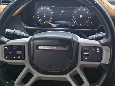 2023 لاند روفر ديفيندر 110