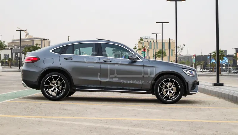 2021 مرسيدس - بنز جي إل سي 200 كوب