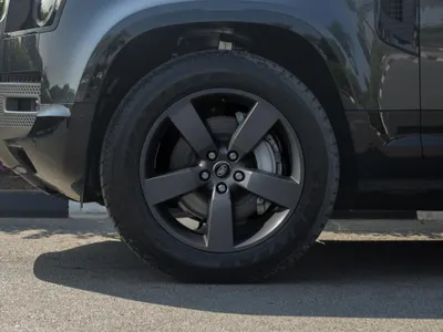 2025 Land Rover Defender X 110