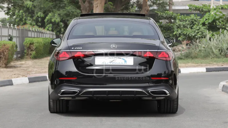 2026 Mercedes-Benz E 200 Coupe AMG