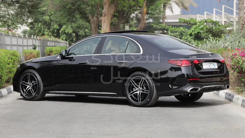 2026 Mercedes-Benz E 200 Coupe AMG