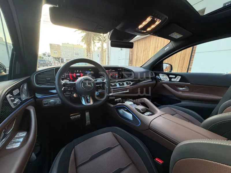 2024 مرسيدس - بنز جي إل إي 53 أي إم جي