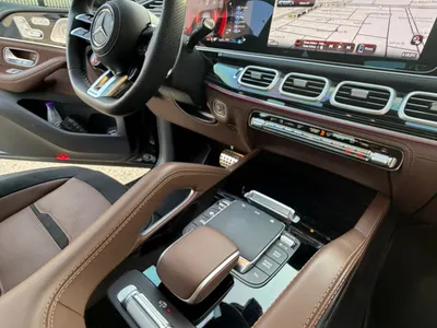 2024 مرسيدس - بنز جي إل إي 53 أي إم جي