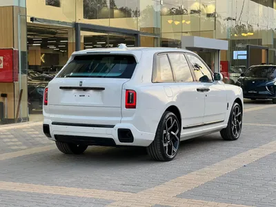 2026 رولز رويس كولينان بلاك بادج