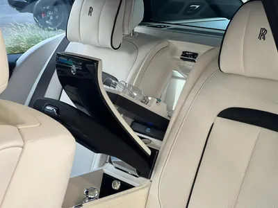 2026 رولز رويس كولينان بلاك بادج