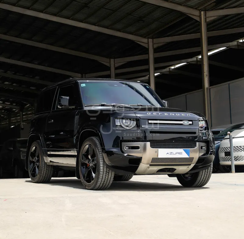 2024 لاند روفر ديفيندر اكس