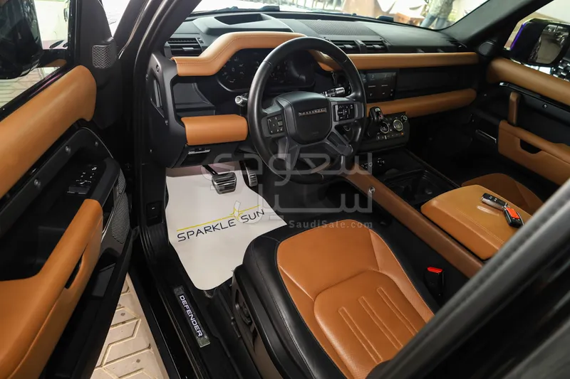 2024 لاند روفر ديفيندر اكس