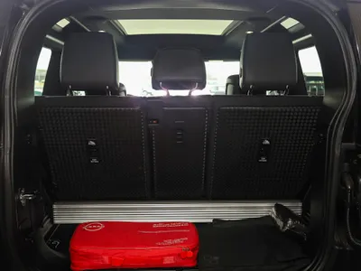 2024 لاند روفر ديفيندر اكس