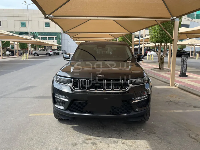 2023 جييب جراند شيروكي ليمتد بلس