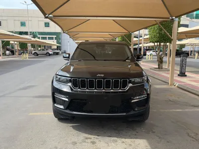 2023 جييب جراند شيروكي ليمتد بلس