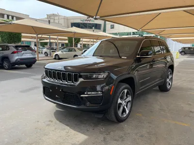 2023 جييب جراند شيروكي ليمتد بلس