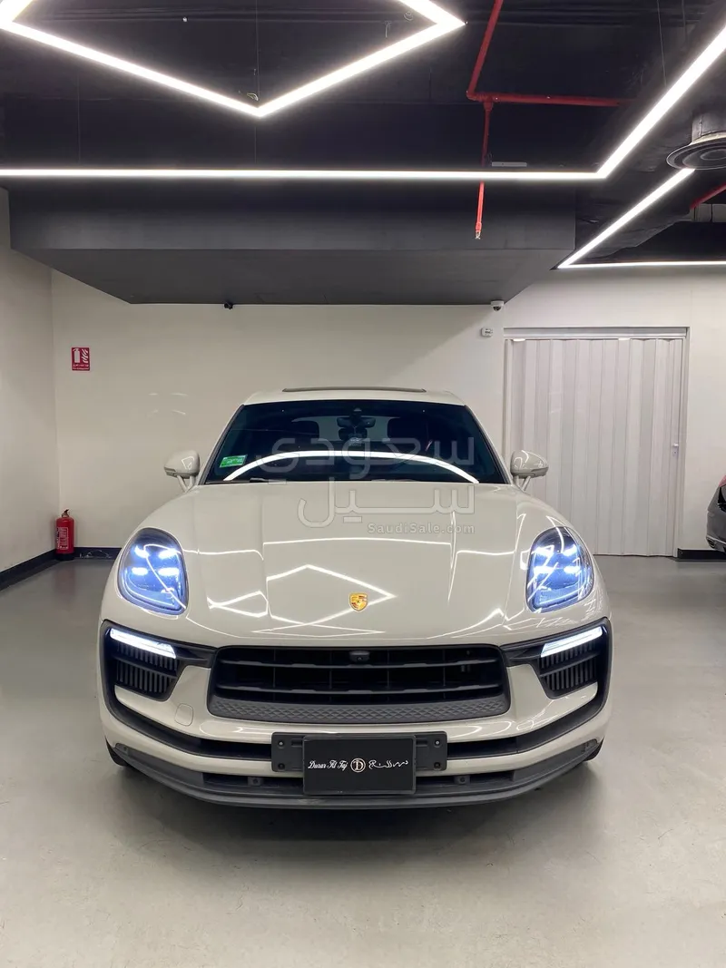 2024 بورش ماكان اس