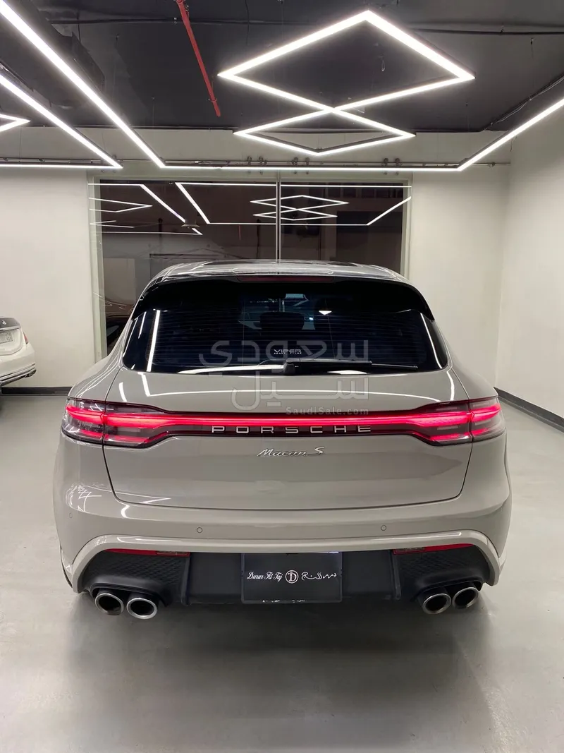 2024 بورش ماكان اس