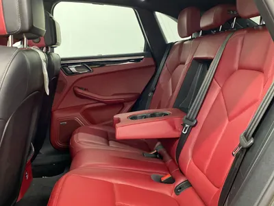 2024 بورش ماكان اس