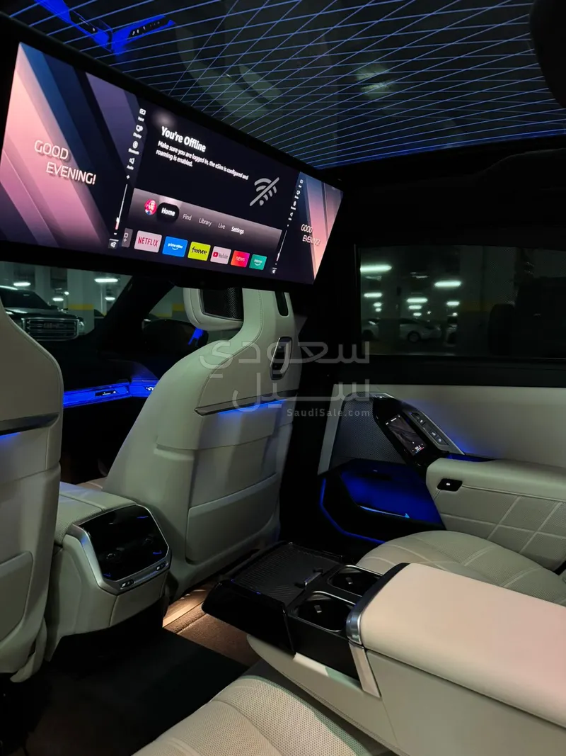 2024 بي ام دبليو الفئة السابعة 735أي