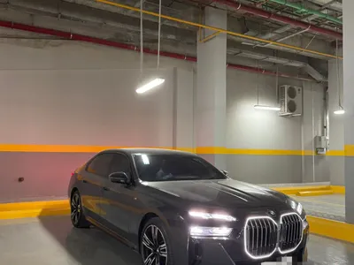 2024 بي ام دبليو الفئة السابعة 735أي