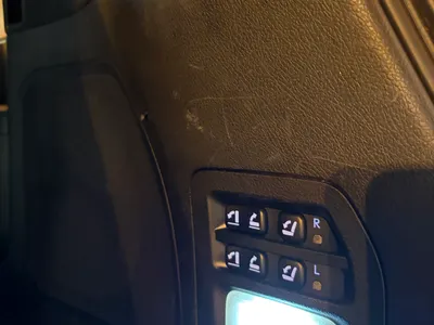 2017 لكزس إل إكس 570