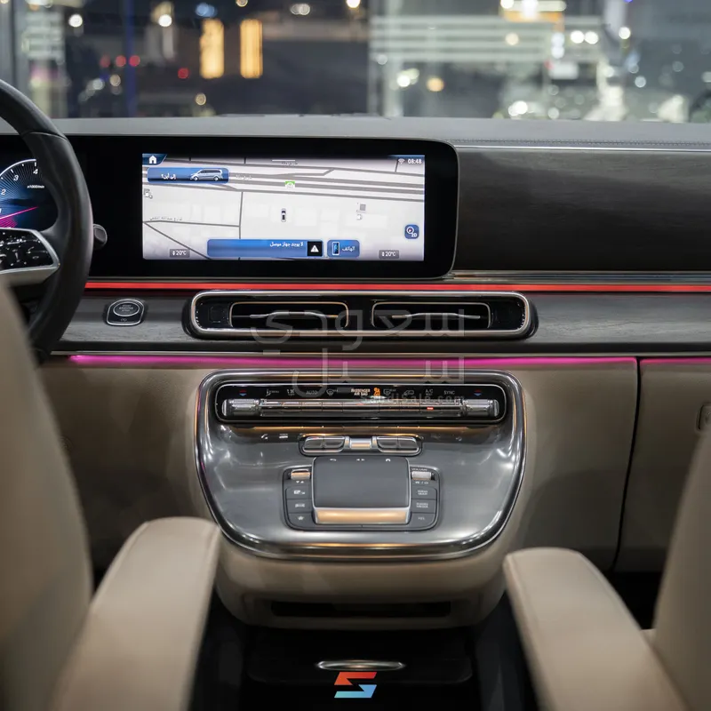 2025 مرسيدس - بنز في 300