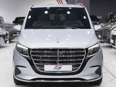 2025 مرسيدس - بنز في 300