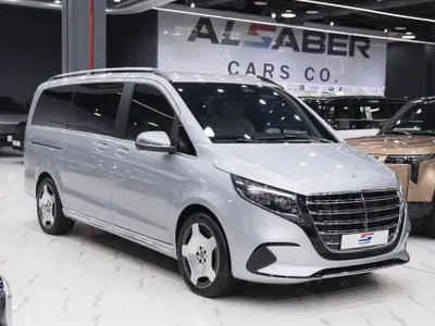 2025 مرسيدس - بنز في 300