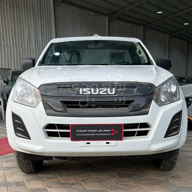 2024 ايسوزو بيكب غمارة