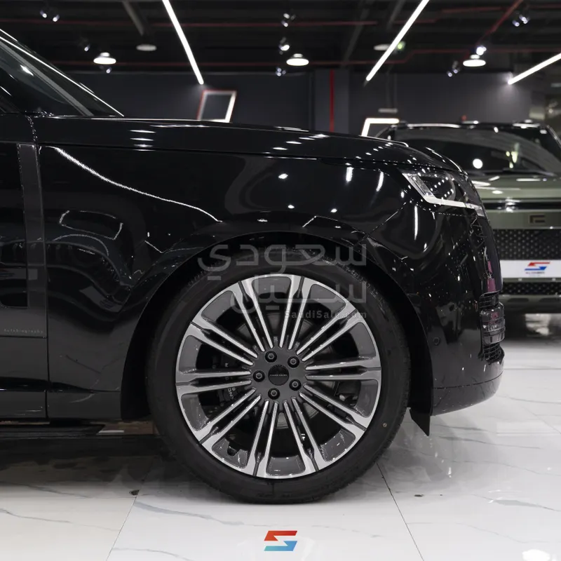 2026 لاند روفر رينج روفر اوتوبيوغرافي