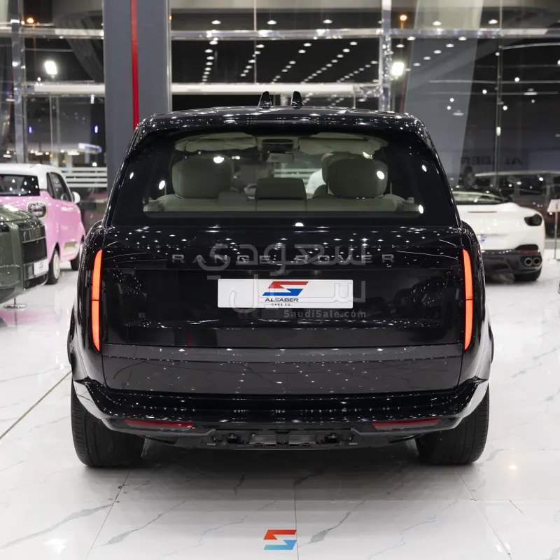 2026 لاند روفر رينج روفر اوتوبيوغرافي